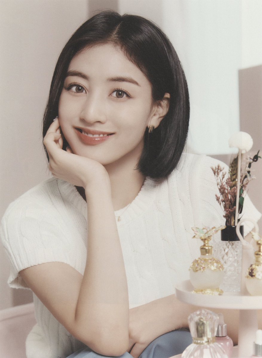 jihyoֶָ֢֪ on Twitter "always serving FACE"