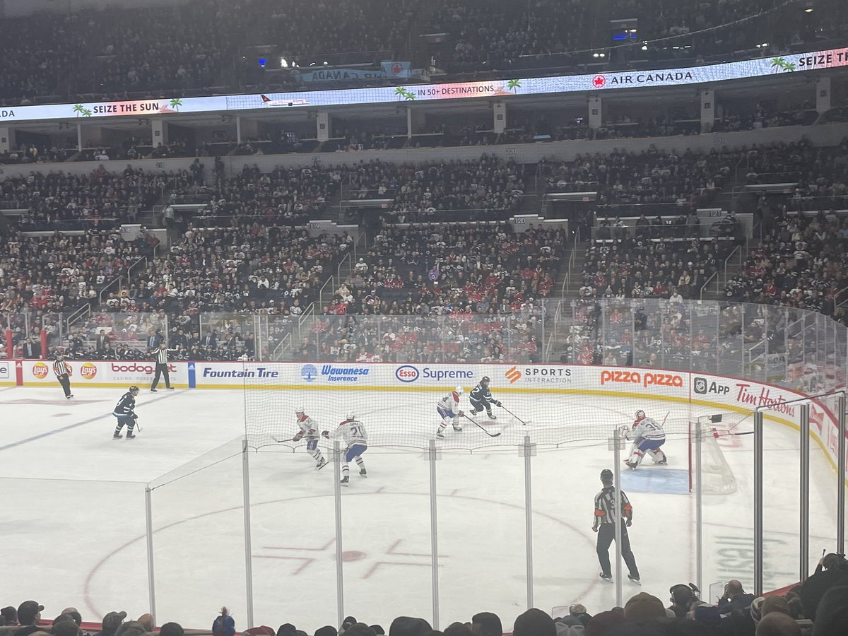 Petty786's tweet photo. Nice win. Great seats and good people. See ya Tuesday boys. #nhljets #poorhabs https://t.co/ZeEgzNvfwa
