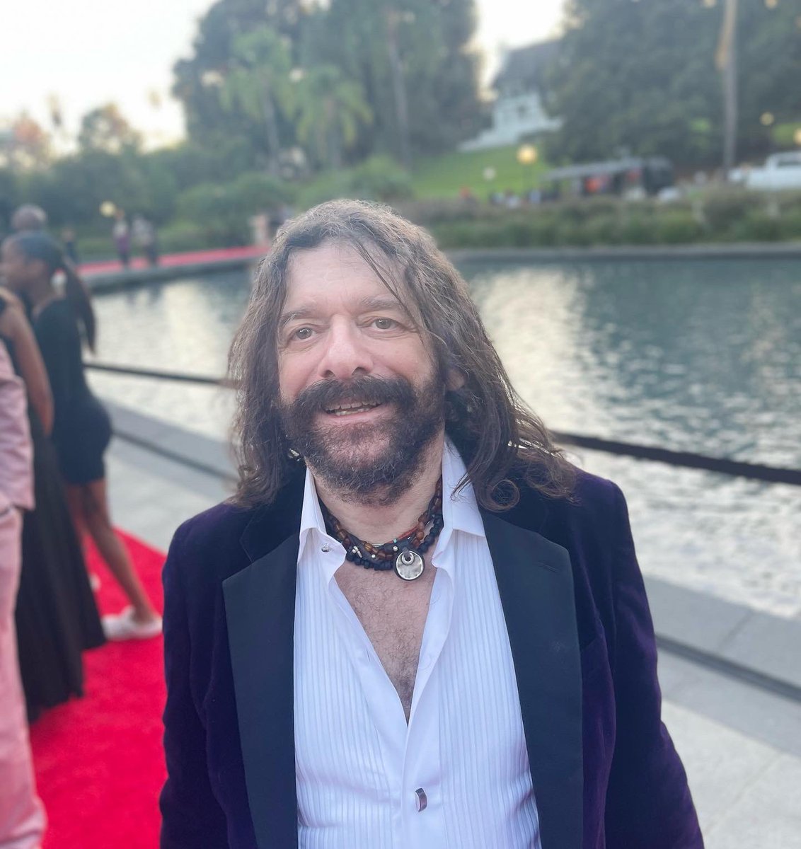 B. David Levine tweet media