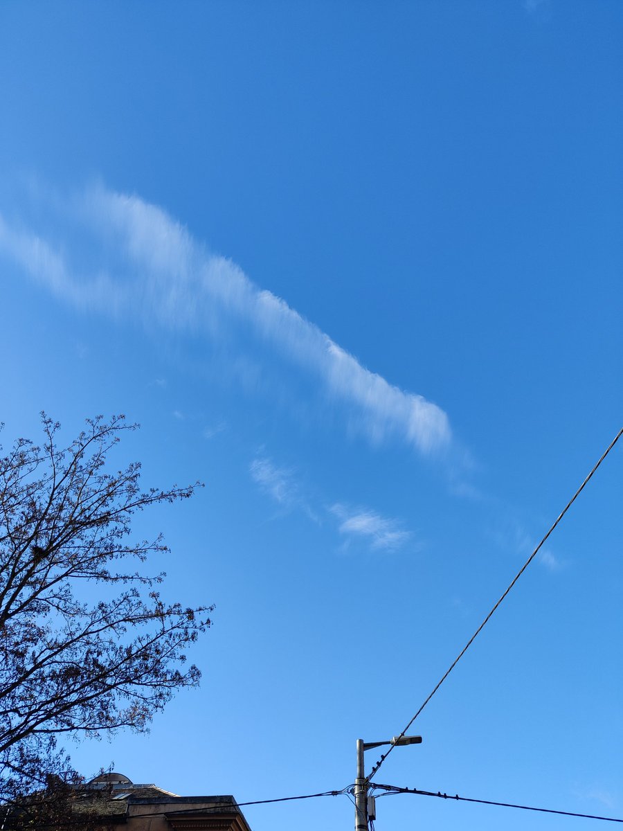 SingingSpheres's tweet photo. Beautiful blue skies in Glasgow for #SpheresOfSinging2022 organisers- hope it's sunny where you are! https://t.co/sUG36ztYFC