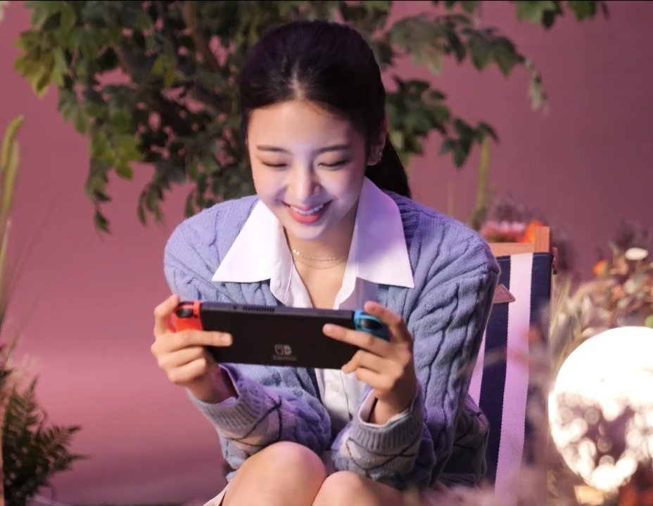 lia pics tweet media