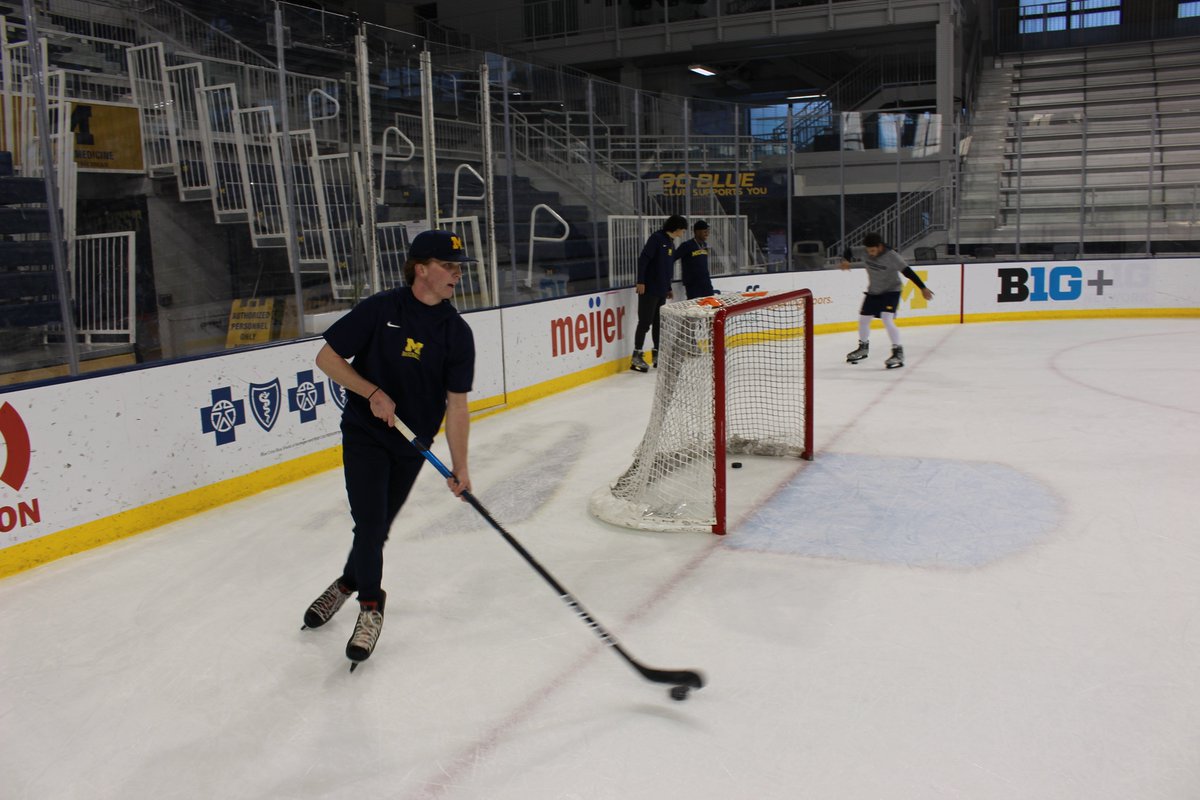 Michigan Baseball tweet media