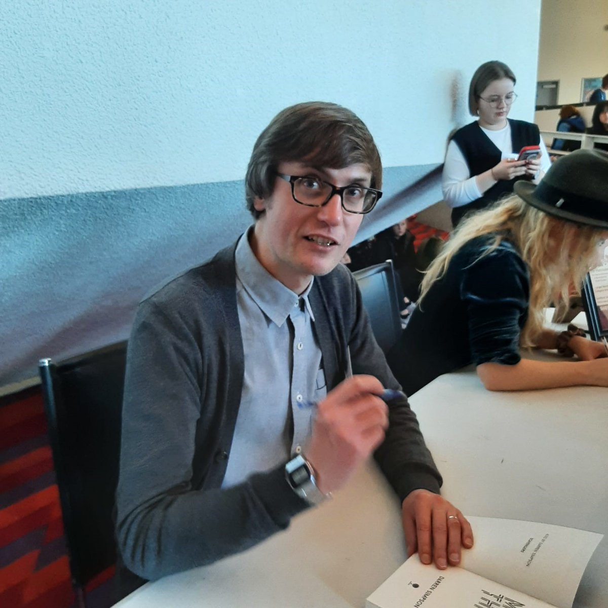 Petersbooks's tweet photo. Congratulations to the winners of this year's Sheffield Children's Book Awards! We were thrilled to be there @SheffLibraries to meet you in person @ManjeetMann @DarrenSimpson44 @HGold_author @tamzinmerchant @SmritiPH @SarahWarbie @marksperring31 @tamzinmerchant @klkettle #SCBA22 https://t.co/56zOUgAEmC