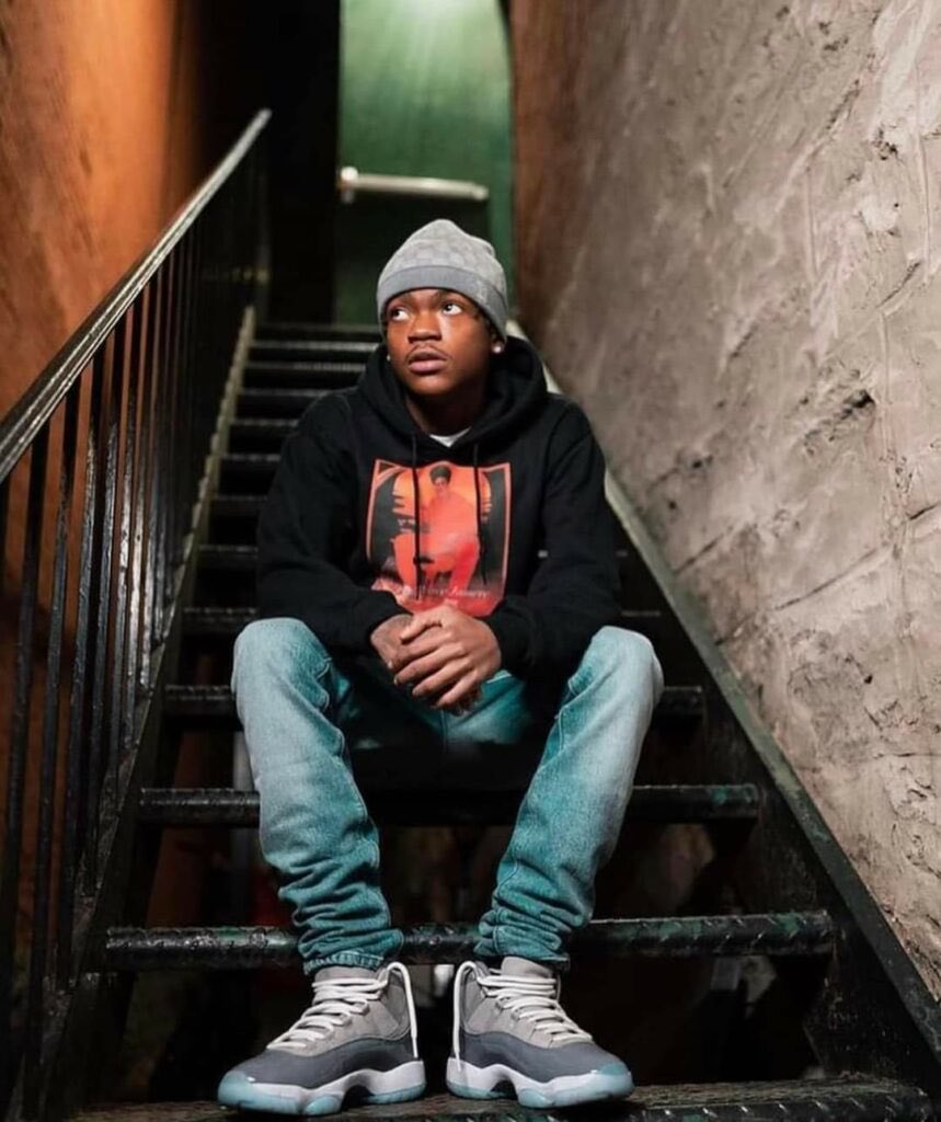 ianbitton's tweet image. All ima say is bro had big plans and drive and I talked to em frequent and recent and I am here to say ain’t no way bro took his own life sum deeper and bigger goin on just wait and see when things start comin out… RIP my brother EDot man💔😞 life ain’t fair watch out ALWAYS😪