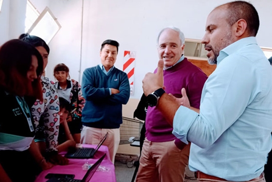 CienciaTecSalta's tweet photo. 📢 Alumnos salteños exhibieron sus proyectos tecnológicos desarrollados en el año

🌐 ➡ https://t.co/5IgxE1T9Em https://t.co/UQHXOxYZK9