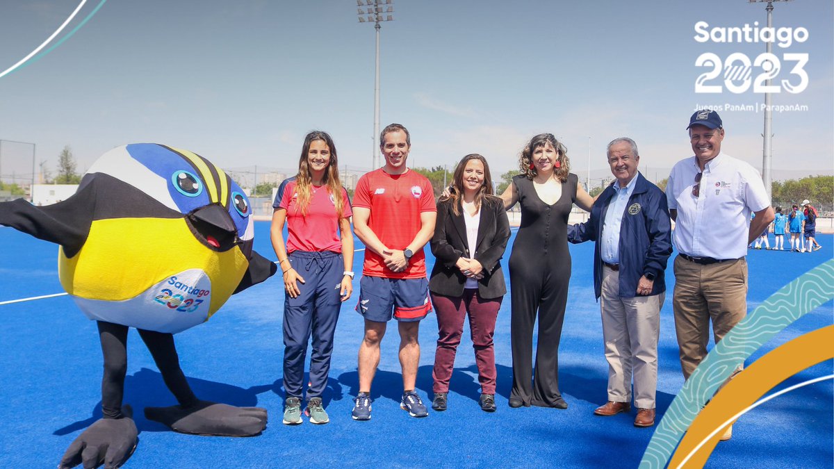 santiago2023's tweet photo. 🏑🤩🇨🇱 EL #hockey se convierte en el primer deporte de nuestros Juegos Panamericanos y Parapanamericanos en recibir su cancha. Desde el lunes 7 de noviembre, Los Diablos 😈 y Diablas 😈 podrán entrenar en el Centro Deportivo de Hockey Césped del Estadio Nacional https://t.co/kg0KHhSFkh