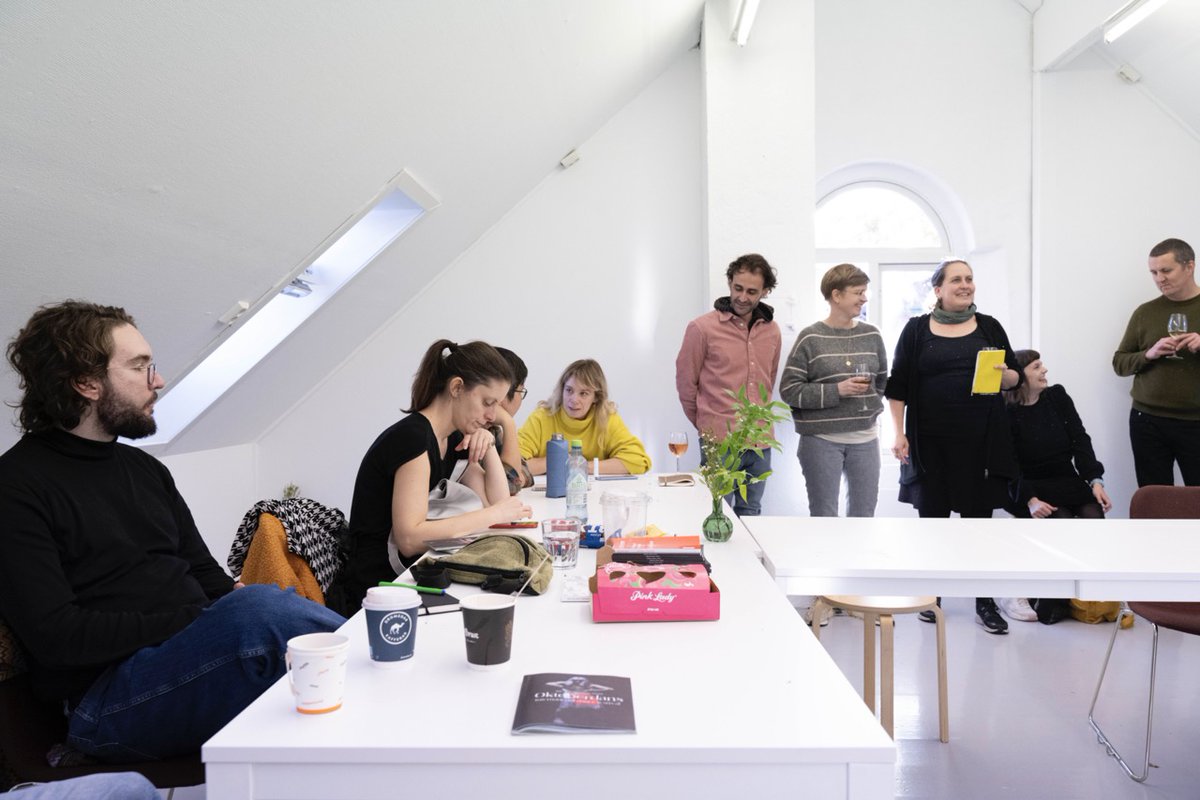 springbackmag's tweet image. #SpringbackAssembly

That’s a wrap! This year&apos;s Springback Assembly took place 20-24 October at Oktoberdans in Bergen Norway

Thank you @teatergarasjen &amp;amp; @AerowavesEurope for supporting the Assembly!

Reflections from Springback writers coming soon...

Photos by Thor Brødreskift