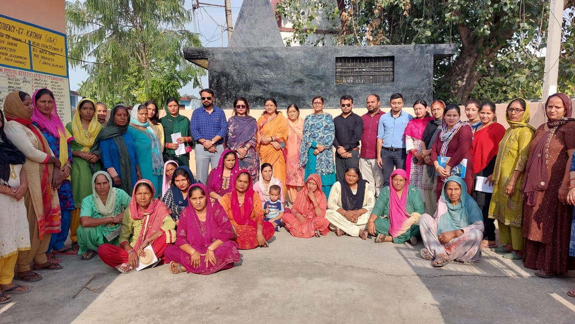 TheIndusNews's tweet photo. कोऑपरेटिव विभाग कठुआ ने महिलाओं को सशक्त बनाने के लिए आज प्रशिक्षण शिविर का आयोजन किया।
@CBCKathua @districtadmkat1 https://t.co/8rYoz1I8Id