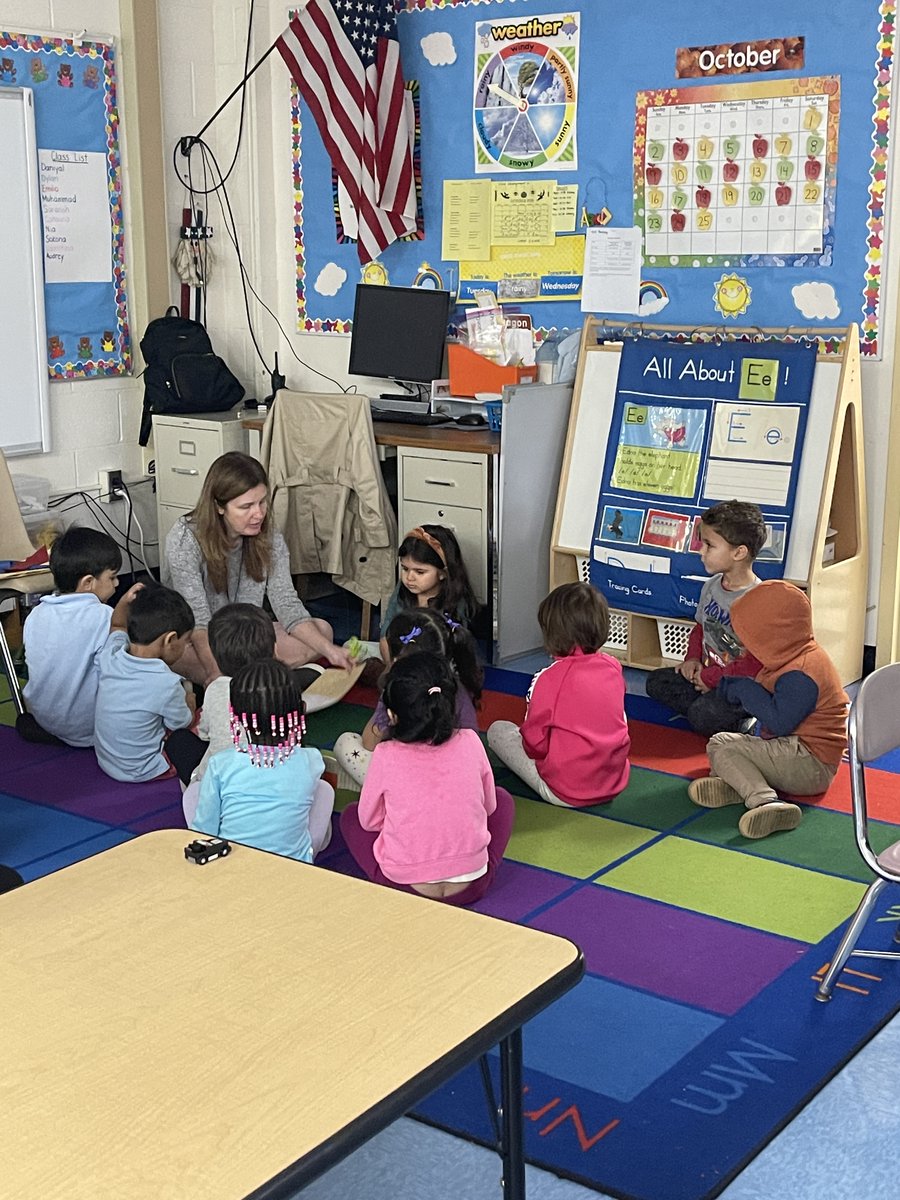 ParamusVPArts's tweet photo. Mrs. Wizemann taught the ECC preschoolers about primary colors.  They experimented with different ways to mix them to create the secondary colors.  In this class, they painted water on red and blue bleeding tissue paper to create the secondary color of purple. https://t.co/jgmHwqxeyn