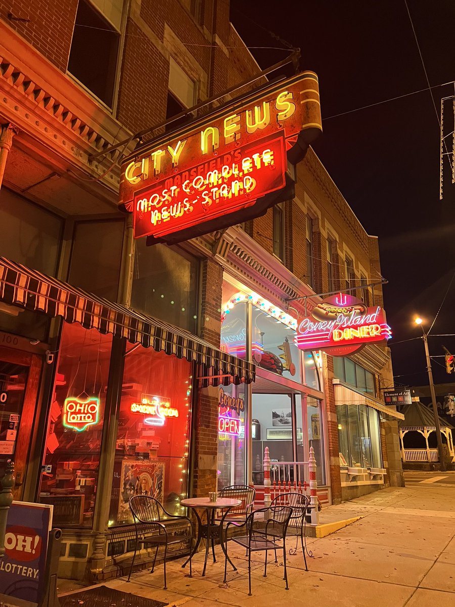 The Coney Island Diner has a fresh new look with patriotic lights, a fresh coat of paint and some power washing.  Same great food and classic diner atmosphere.  Have we mentioned they are open Saturdays now?? Yep. 7am-2pm. ⭐️💙