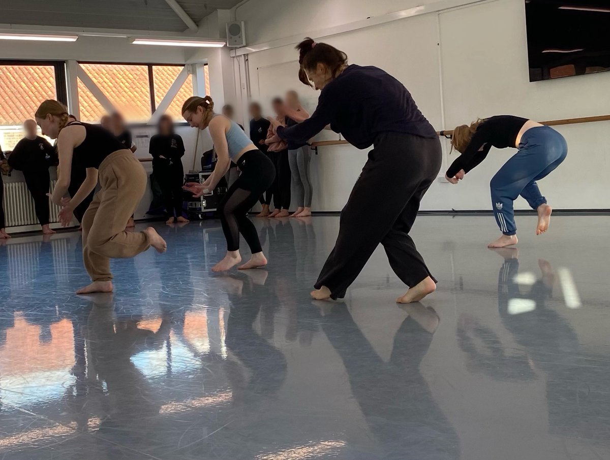 HeadteacherTAS's tweet photo. It has been lovely to see the students and staff back at school. Well done to our Sixth Form Dance students took part in the University of Chichester’s Dance Insight Day where they took part in a 90 minute technique class. They were all fantastic! https://t.co/NR2dDLOotn