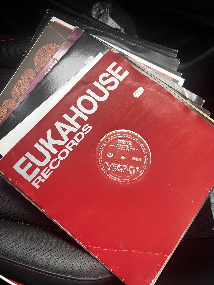 Rob Pearson (@djrobpearson) on Twitter photo Digging for black gold in the back of the studio #techhouse #vinylcollection #vinylrecords Digging for black gold in the back of the studio #techhouse #vinylcollection #vinylrecords