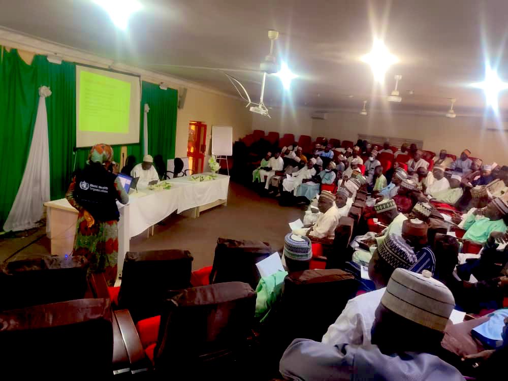 WHO Jigawa State Sponsored Joint Meeting of DSNOs, LIOs and RI officers today 04/11/2022 at MDI Dutse under the chairmanship of Director Public Health. WHO NWZ Co-ordinator addressed the team on Integrated health services and surveillance.
