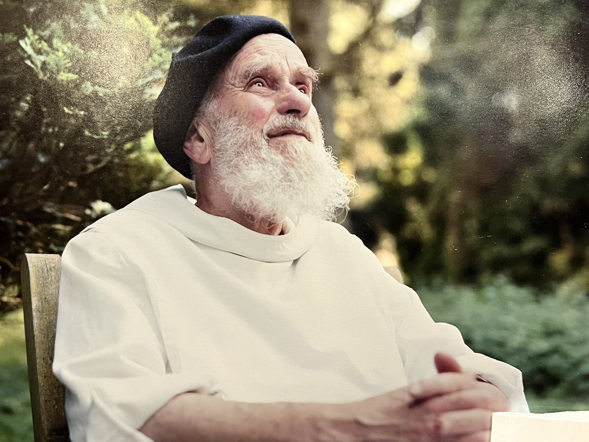 @BirgitteUna The funeral service was beautiful. I loved the pictures of Brother Herbert, the one below especially. Here’s my own photo of Herbert with a very small @ailisrwhalligan, complete with halo. He could have stepped from a fresco. #TurveyAbbey