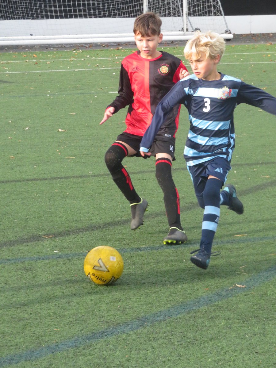ECJS_Sport's tweet image. ⚽️YEAR 5/6 FOOTBALL⚽️ 

@GsySchoolsFA 7 A SIDE 2022

GROUP C - GAME 3

@ECJS_Sport 2-2 @Vauvert_Primary