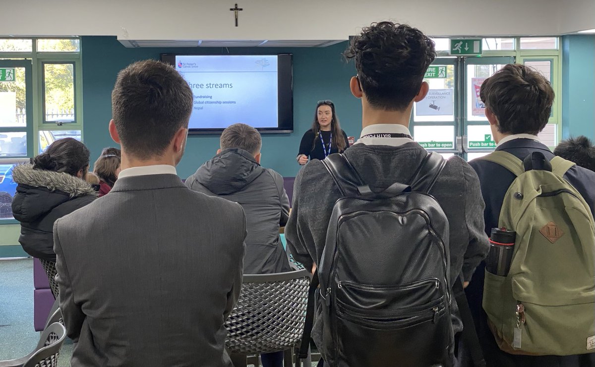 Great turn out for the first #internationalcommittee meeting with Ms Sudworth. 40 sixthformers have stayed behind after school on a Friday to begin the journey to becoming global citizens.