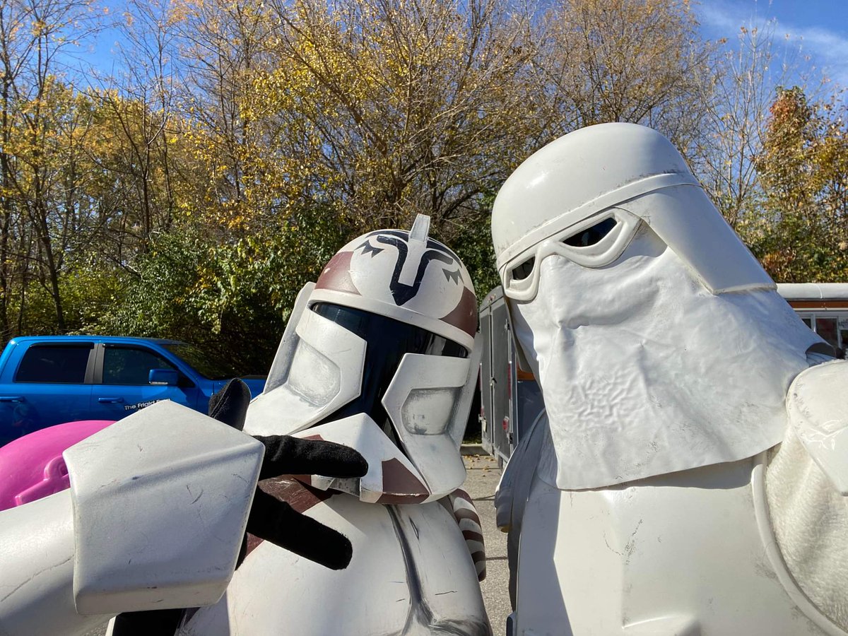 starwarsindiana's tweet image. Last Saturday morning (10/29/2022) @Bloodfin Garrison and @MosEspaBase teamed up for Sat-TERROR-day, a fun trunk-or-treat style event hosted by @PlainfieldPR ! Great job troopers!