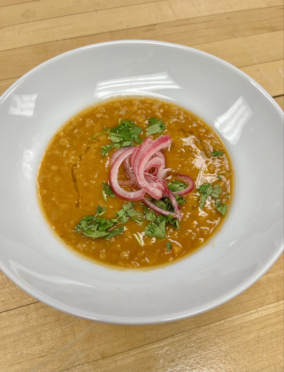 MedDietOSU's tweet image. Supervised practice rotations for our MDN students are educational of course, but also fun!  Check out these meals MDN student Ali vonErden gets to help make with her preceptors at @OSUWexMed Nutrition Services during her wellness rotation😋