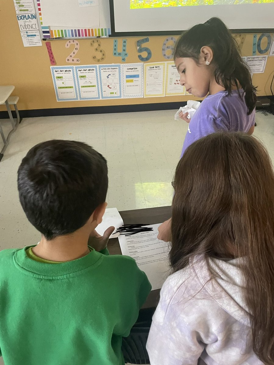 Grod411's tweet photo. These Trailblazers worked so hard on their animal research project &amp; today they got to share while enjoying a little treat.✏️🍪 https://t.co/7Trs99luOR