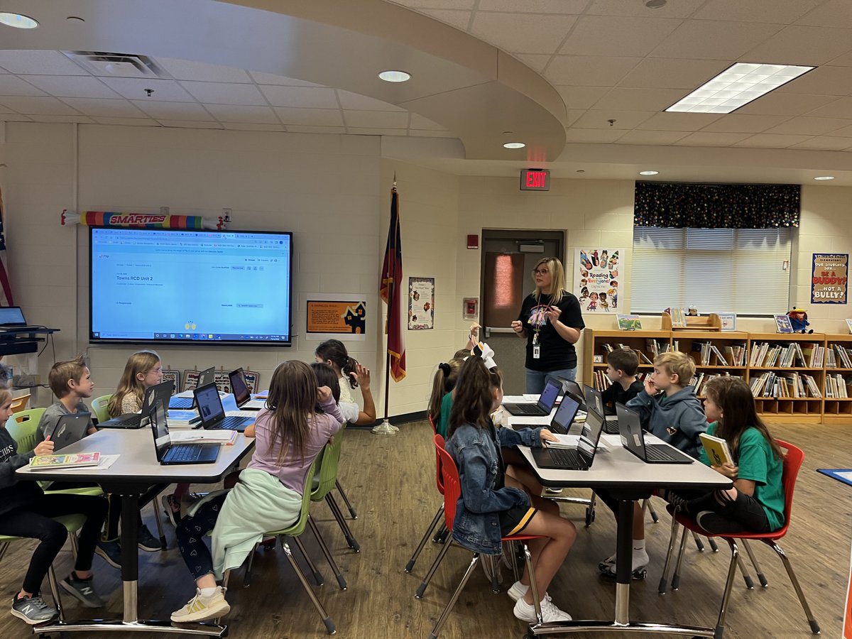 Thank you @librarylew for the amazing lesson on @MicrosoftFlip ! My students loved it! @CcsdCares @CherokeeSchools #ccsdconnectED23 @IndianKnollES