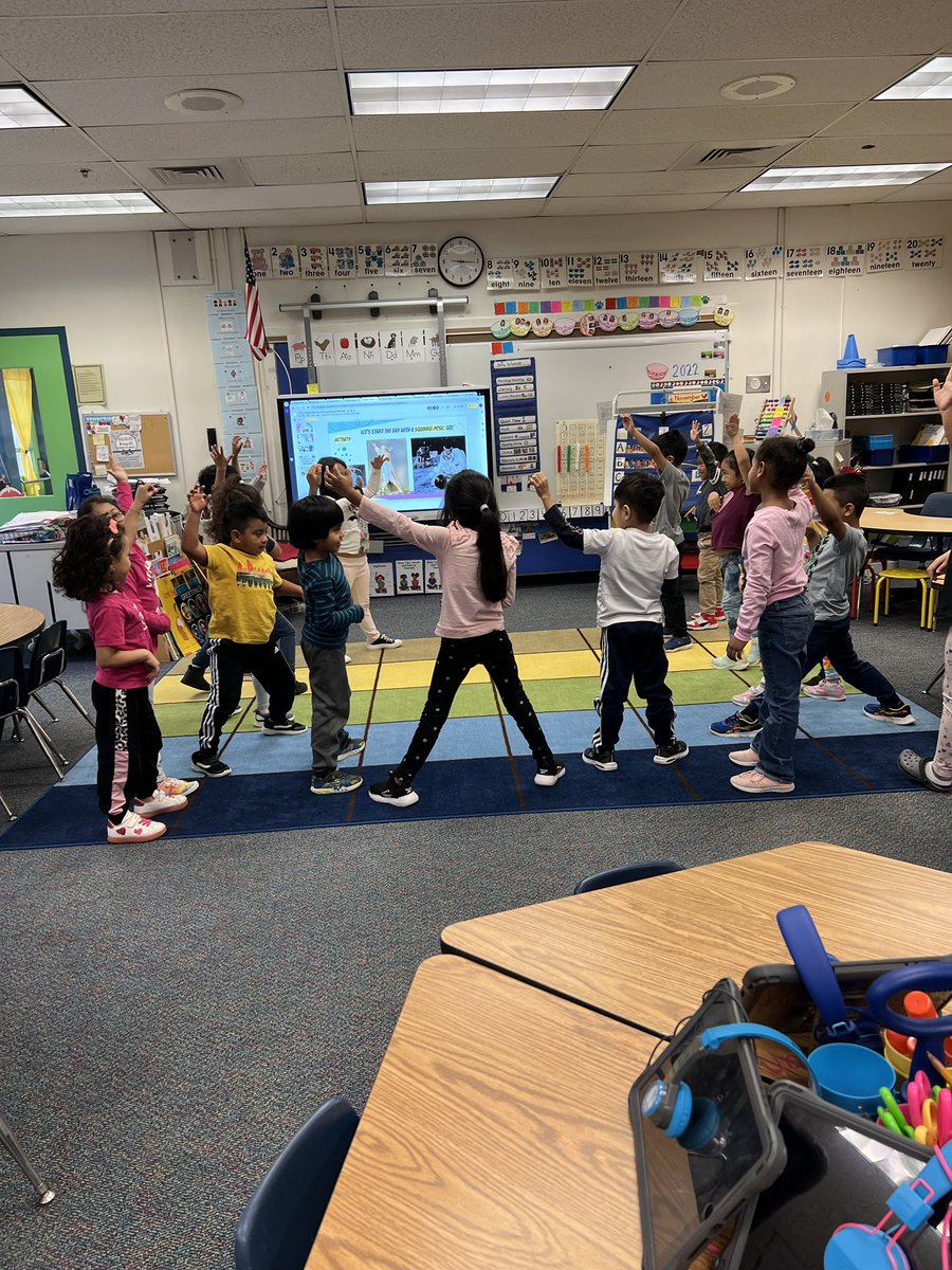 lsullivan's tweet photo. Made my day that some teachers texted photos and others stopped by to share with me how their students enjoyed the Project Discovery Friday Morning Meeting! #KWBPride #squirrel #pose https://t.co/OKvdgKo2Rh