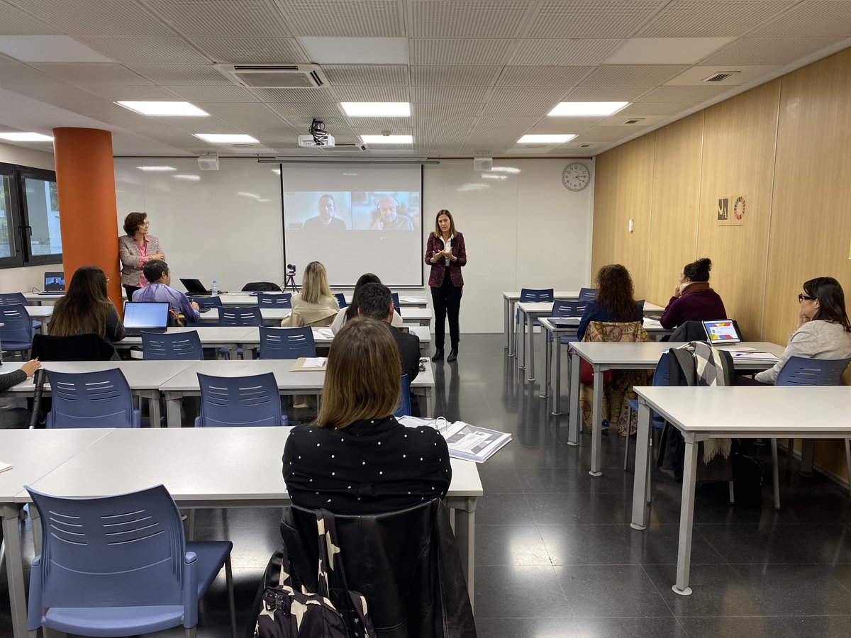 UdAndorra's tweet photo. ✅ En marxa el primer postgrau en Protecció de dades i seguretat de la informació a #Andorra
#formaciócontinuada #formaciócontinuadaUdA
🤝 Formació que s'imparteix en col·laboració amb la
@cambraandorra, la @bsm_upf i @AndorraDPA https://t.co/t1W7lJ3sR2