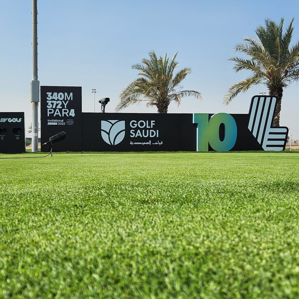 FitzSignage's tweet photo. LIV Golf Jeddah @livgolfinv https://t.co/xVnxRPqqXn https://t.co/naQwTeonpd