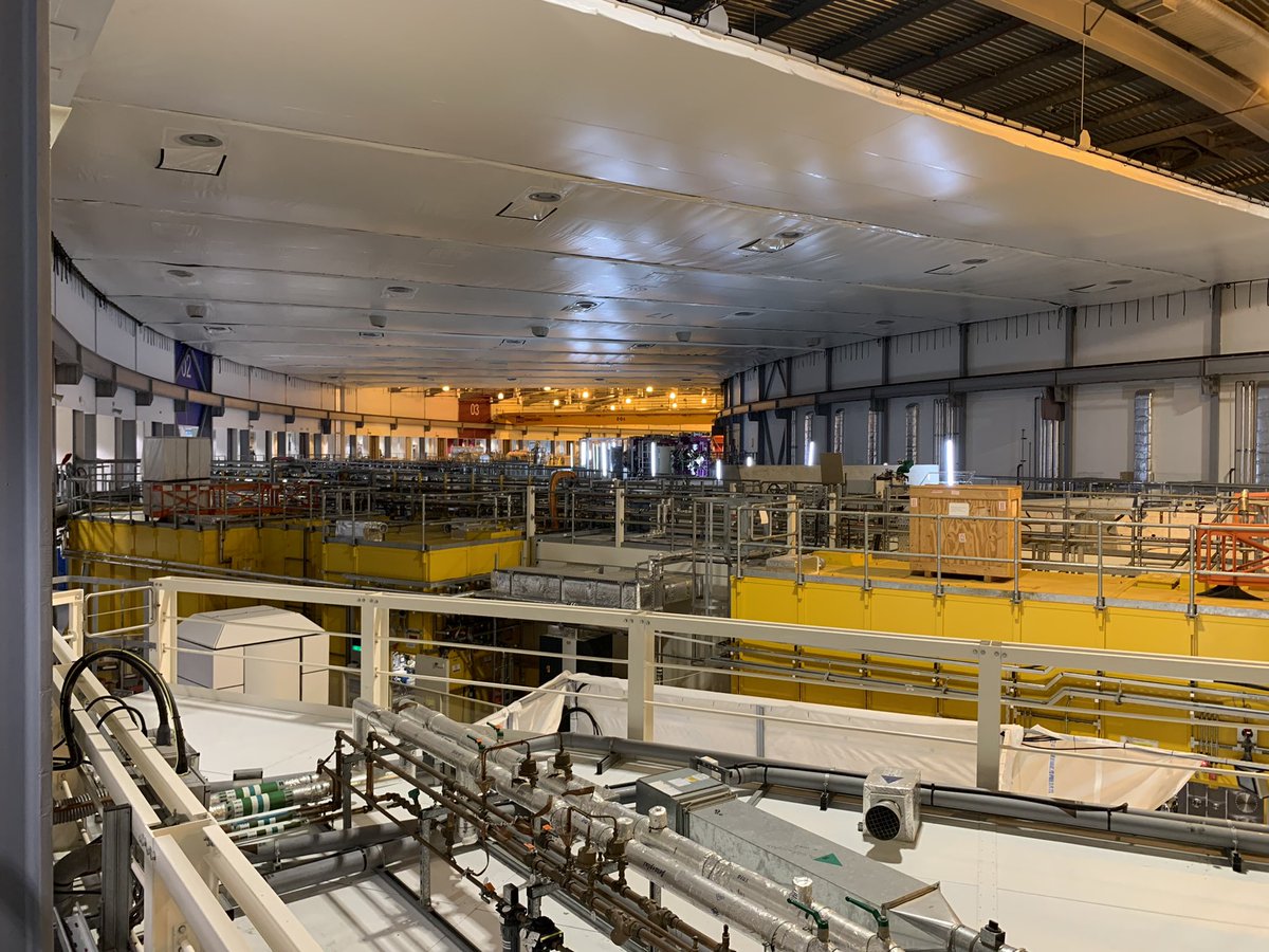 peterwatson_'s tweet photo. @GroupMackenzie visit to the @DiamondLightSou during down time. https://t.co/tA3FtlvCuS
