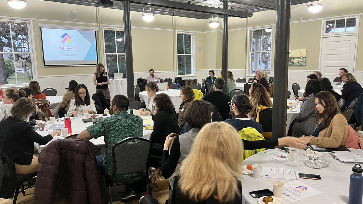 thomasefuller's tweet photo. Spending the day with healthcare communicators at the Healthcare Communicators Conference. #wearehcnw @WeAreHCNW https://t.co/yUBi4BnQ4a