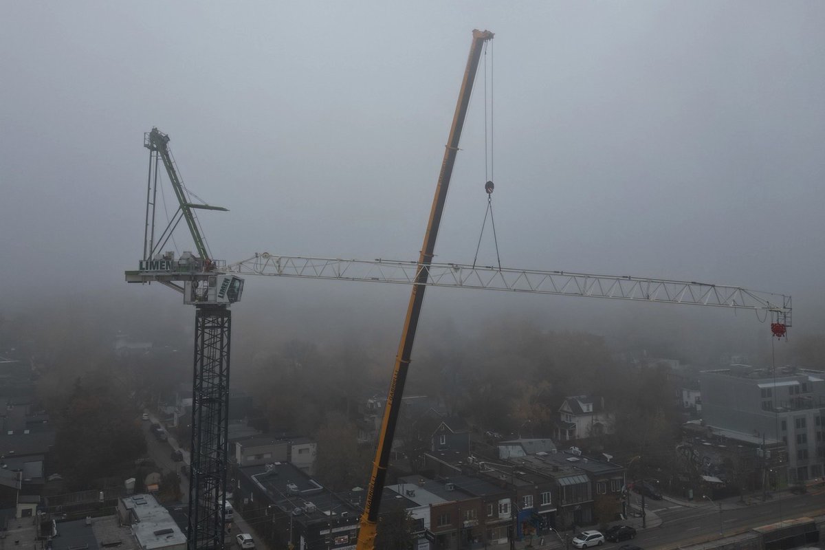 Third and final crane installed for the Queen and Ashbridge market building.