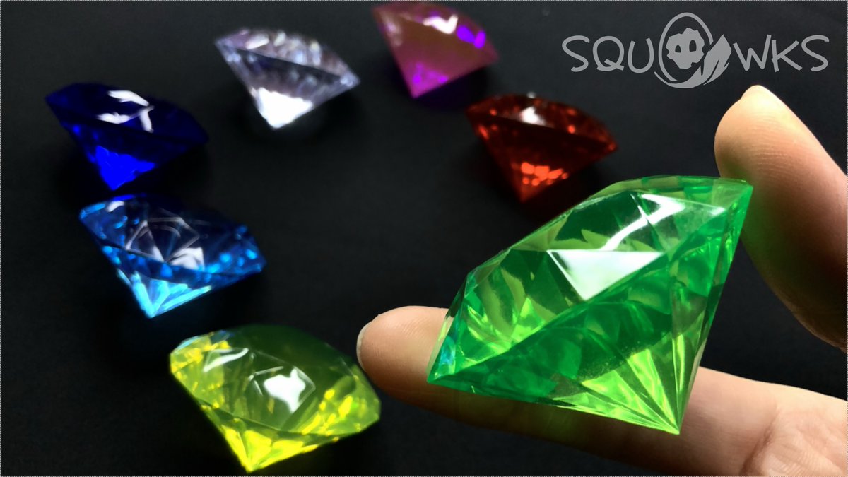 新しい動画を公開しました🦜

今回はカオスエメラルドをUVレジンで作りました。
ソニックフロンティアが発売する前に、ソニックより早くカオスエメラルドを集めておきました。

カオスコントロール！！
youtu.be/MQXc1FL-W-o

#エッグマンには渡さない