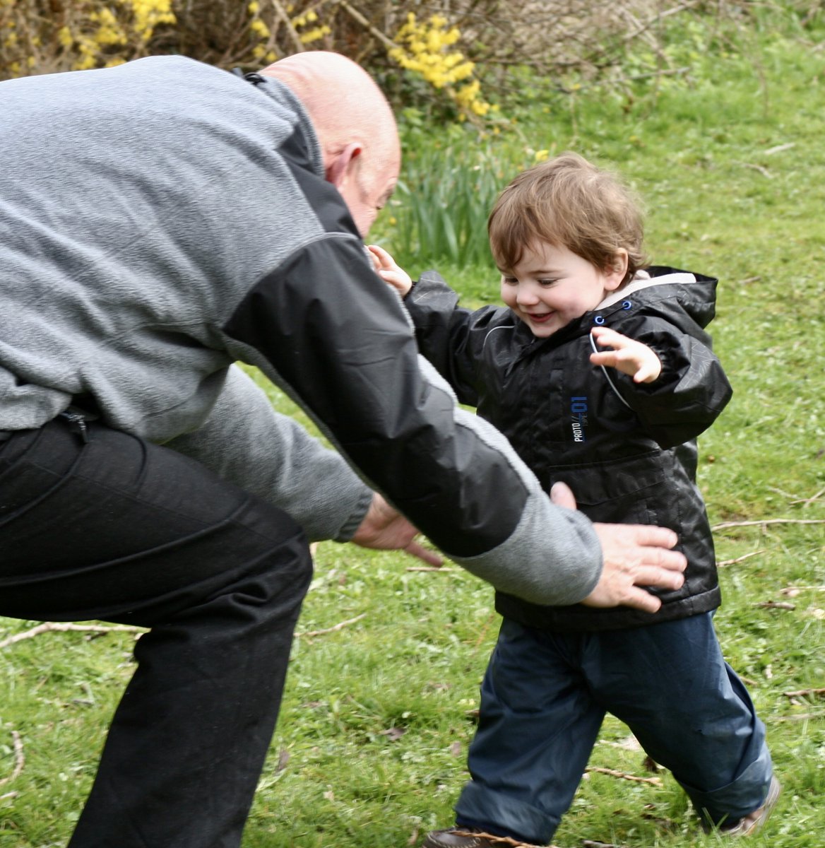batonman09's tweet photo. This little fella, my grandson now taller than me, has battled his Autism with his mum fighting tooth and nail with schools/education system especially to get the proper support, he now excels coping every day with his challenges @autcareandshare #JoinTheirWorld #AutismADHD https://t.co/PcWxax8VDj