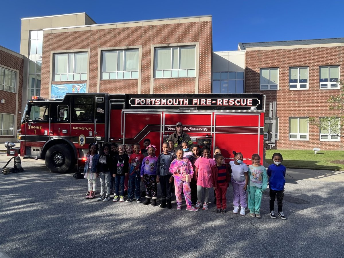 Thank you to the Portsmouth Fire Department! They shared the story 'No Dragons for Tea' with our Kindergarten and First Grade students this morning and our Tigers loved it! @PortsVASchools @QuirstinWynn @Sand120513 @ebracyPPS @JoyCoppage #PPSShines