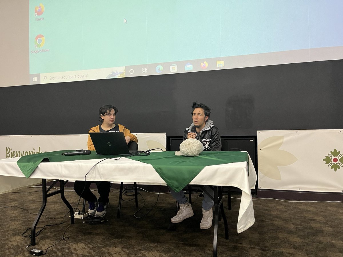 ucentralbogota's tweet photo. Encuentro maestro con Fabián Hernández, director de cine colombiano presente en el último día del #FICUC. 🎬❤️💚 ¡Te esperamos en nuestras actividades de hoy! #UCentral https://t.co/79uSofyKK0