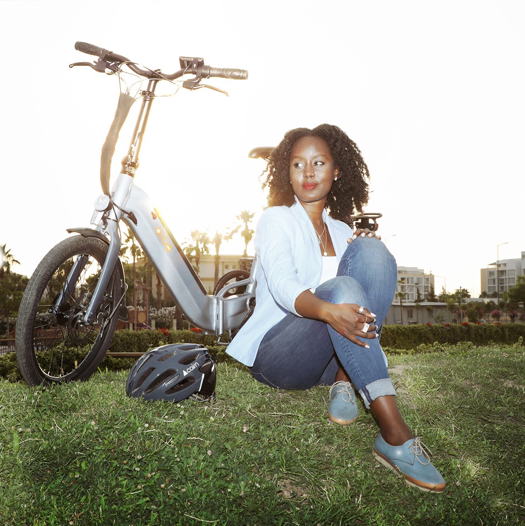 albaebikesuk's tweet photo. Take a much needed break. When you have the power of Alba beneath you, you can go the extra mile and take that much needed break at lunchtime. 

For further information 👉🏻 https://t.co/gkRa67QUFB 

#alba #fold2 #foldx #spro #meetthefuture #meetalba #ebike #scooter https://t.co/3KaLXTEgg3