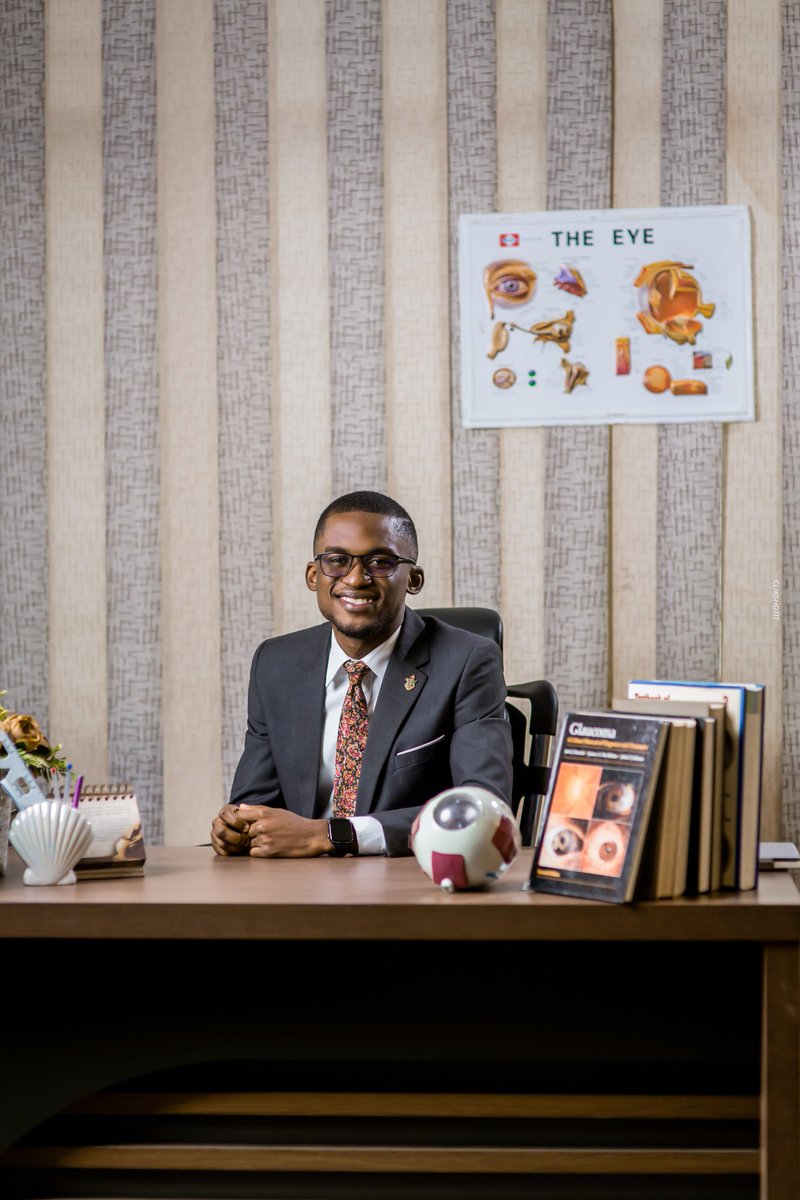 samuel_sesah's tweet photo. Special thanks to God, mom, family and everyone who supported me. I'm officially blown away🎉

Introducing, Dr. Samuel K. E Sesah https://t.co/lAOQruY4up