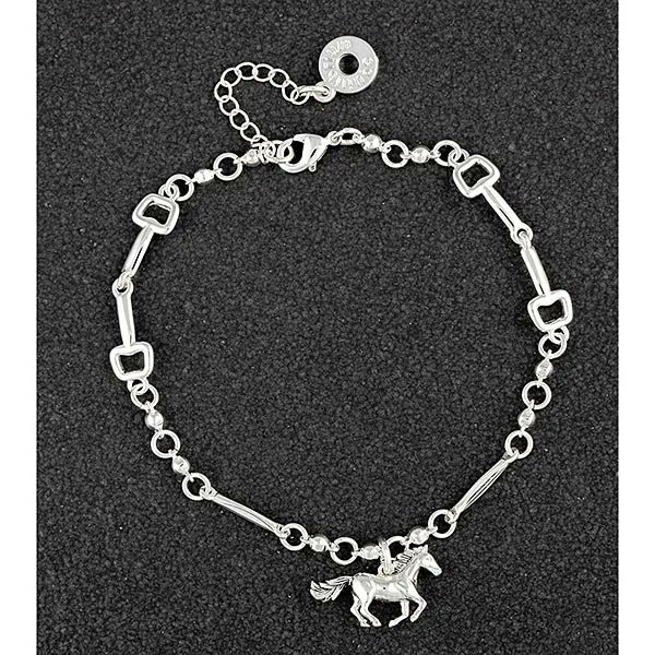 #tackroomfriday  November prize draw for one Horse and Bit Silver Plated Bracelet
  
to enter Retweet ,Like and Follow us 
<a href="/horseandhoof/">Horse and Hoof</a>

  ends 30/11/22  #win #horseandhoof
