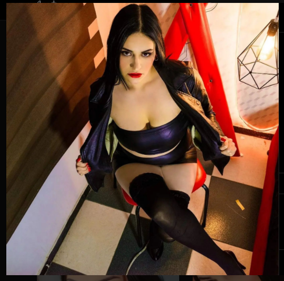 vallerymoore's tweet photo. #live 
#bdsm 
#slave 
#painfull 
#painextreme 
#slavewoman 
#lovensetoys 
#needle 
#cigarreteintits 
#cosplay 
#analplug 
#gag 
#bdsmhard 
#stripchap
#stripchatlive 

https://t.co/kACHIKyr0q https://t.co/zbApZ2zMGB