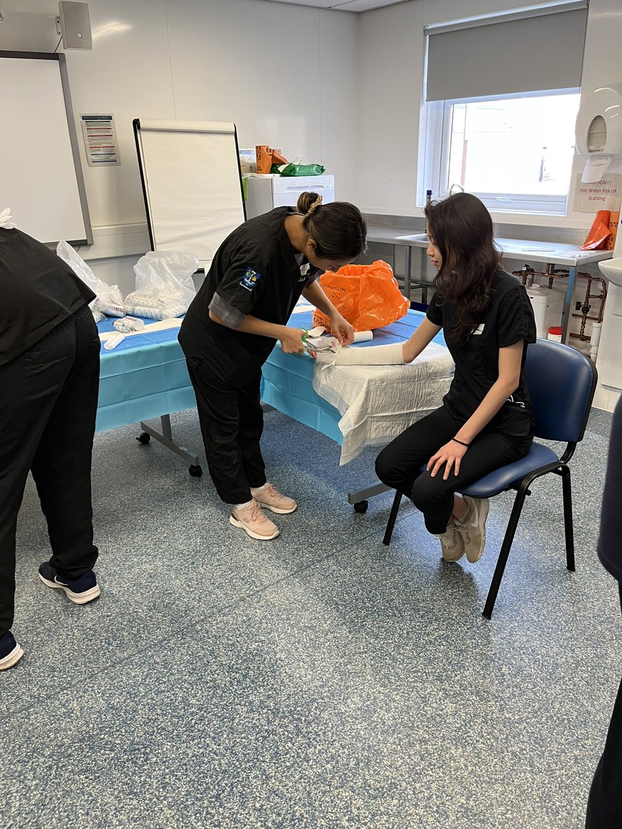 NHSL MedEd tweet media