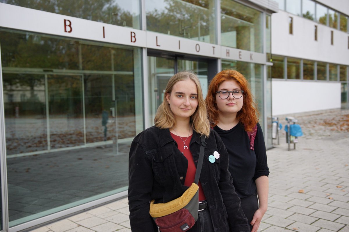 Wir, Inya und Lea, empfinden es als notwendig, allen Studierenden eine Plattform zu geben, um ihre eigene Sicht auf die Dinge zu schildern. Ein Thread 1/X.