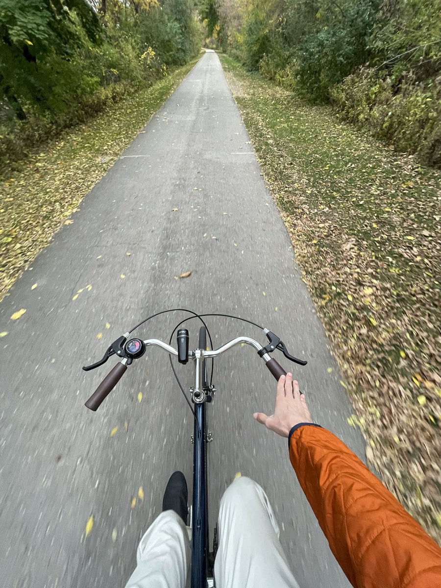 mke_cyclist's tweet photo. Recent bike pics. Oh, how I miss the oak leaf trail https://t.co/9j6eNRmFPb
