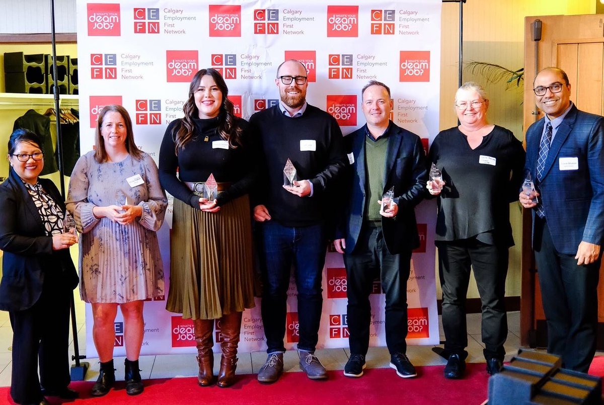 Congrats to <a href="/DHLCanadaHelp/">DHL Canada Help</a> and manager Jeff Large, who won a <a href="/DEAM_AB/">DEAM Alberta</a> Inclusive Employer Award recently! DHL has hired several employees with developmental disabilities through the Rotary Employment Partnership at their #yyc warehouse. Thank you DHL!