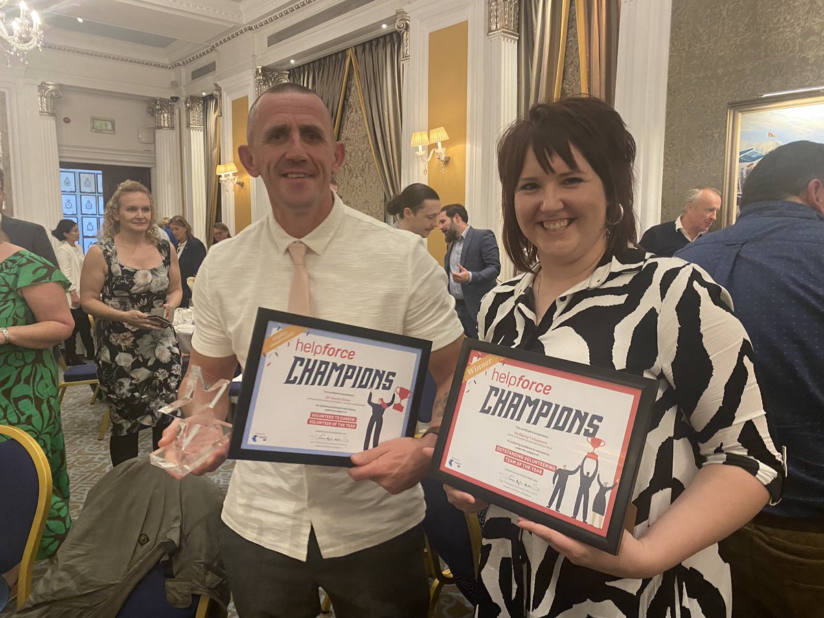 South_Tees_TCVs's tweet photo. @SouthTees @help_force @BethSwanson6 @ste_mck1 @hilarylloyd13 @NurseConsult3CO @AmyoxleyOxley We have a winner 🏆 Therapeutic care well-being volunteers won team of the year .Amazing Darren who went from volunteer to career was there to accept the award #VtC 💛 #Bethehelpforce https://t.co/j3VDH1PQoa