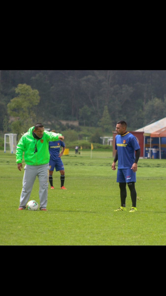 Eltorovidal05's tweet photo. Un tbt con el viejo patiño Dt https://t.co/uAbjASFuAA