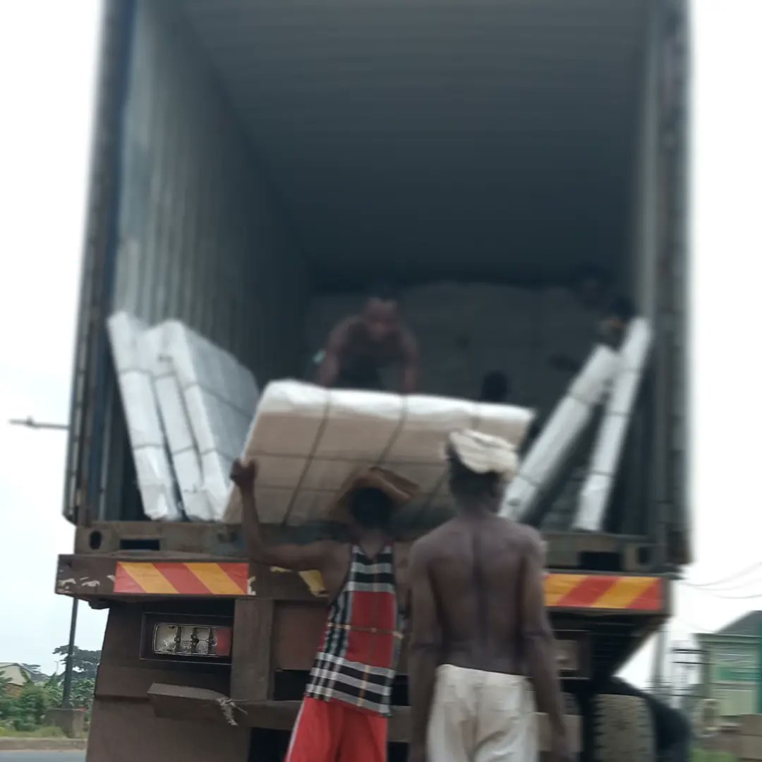 Providerfarmng's tweet photo. Wondering what's going on here?
Yes! You guessed right... 👍

We just received our new consignments(Poultry and Farm Equipment) for you our customer's satisfaction.

Watch out for our new arrivals!!

Quality and Durable Poultry Equipment!

We are here to make your farming easy! https://t.co/sXdx6psKx5