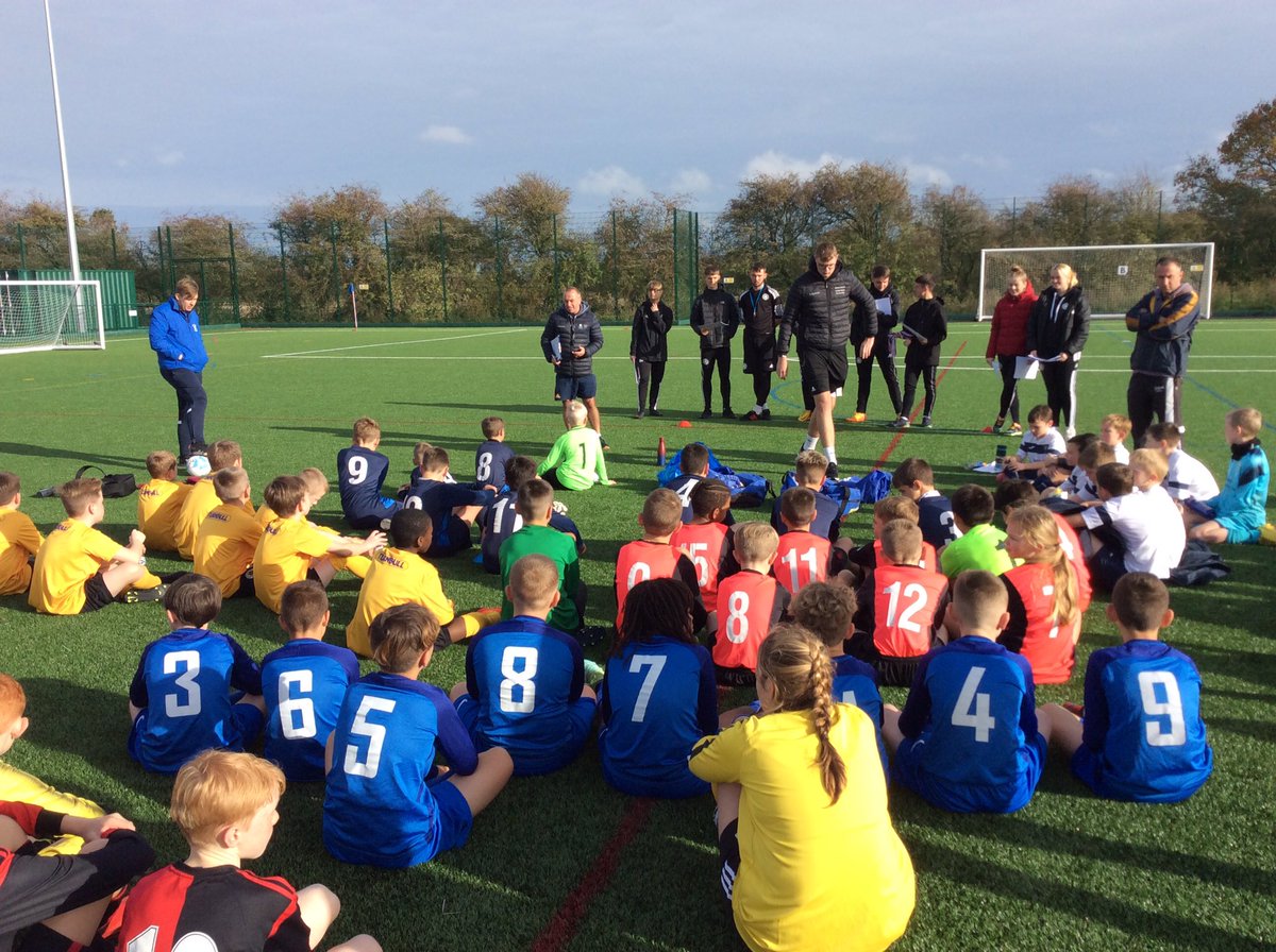 Mr Rowlatt tweet media