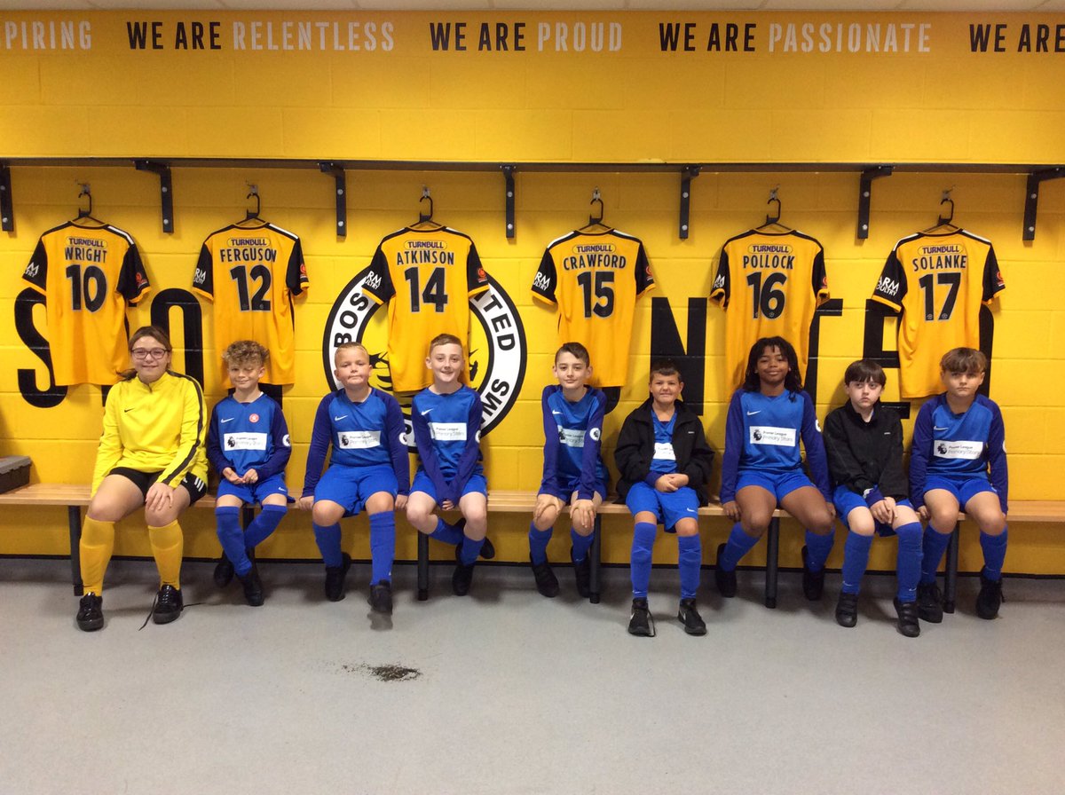 Mr Rowlatt tweet media