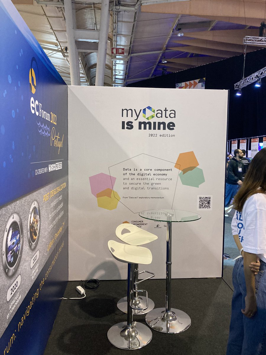 marcoscialdone's tweet photo. Back from @WebSummit! #Mydataismine was more amazing than ever, this year under the umbrella of @TheCEPproject .
It was also the chance to visit NOVA School of Law to kick off our collaboration after the #MoU we signed few weeks ago. https://t.co/0guifocX5n