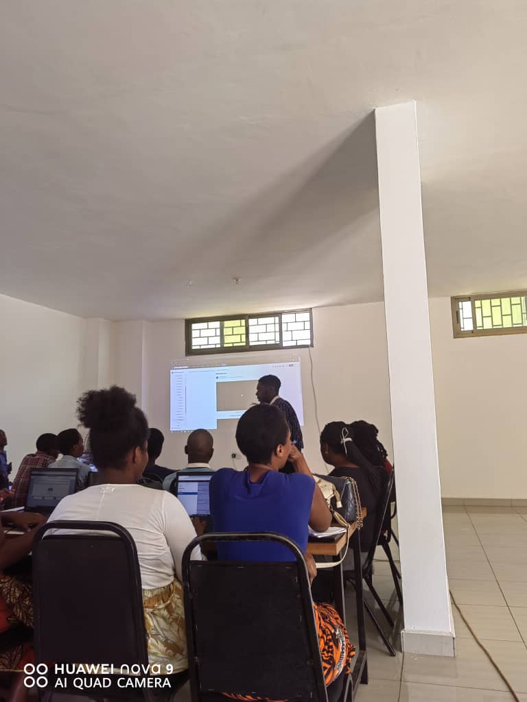 We welcome our latest training cohort! 23 people are being trained on an all-expenses paid work readiness program called Today's Class. It's TideRise's way of giving back to the community. 
#socialimpact