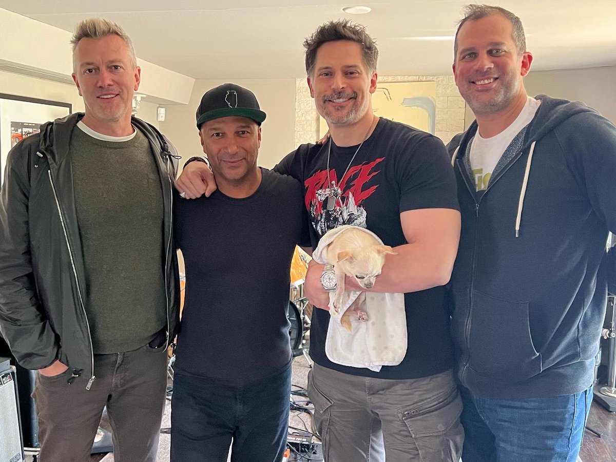 JOE MANGANIELLO tweet media